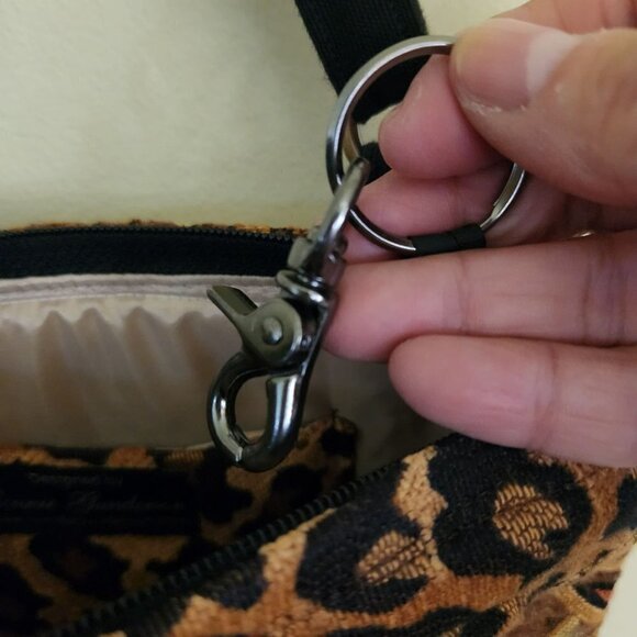 Connie Gunderson California Designer Leopard Tapestry Art to Wear Crossbody Bag - Picture 7 of 10